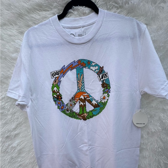 New LRG short sleeve t-shirt in size medium - Picture 1 of 2